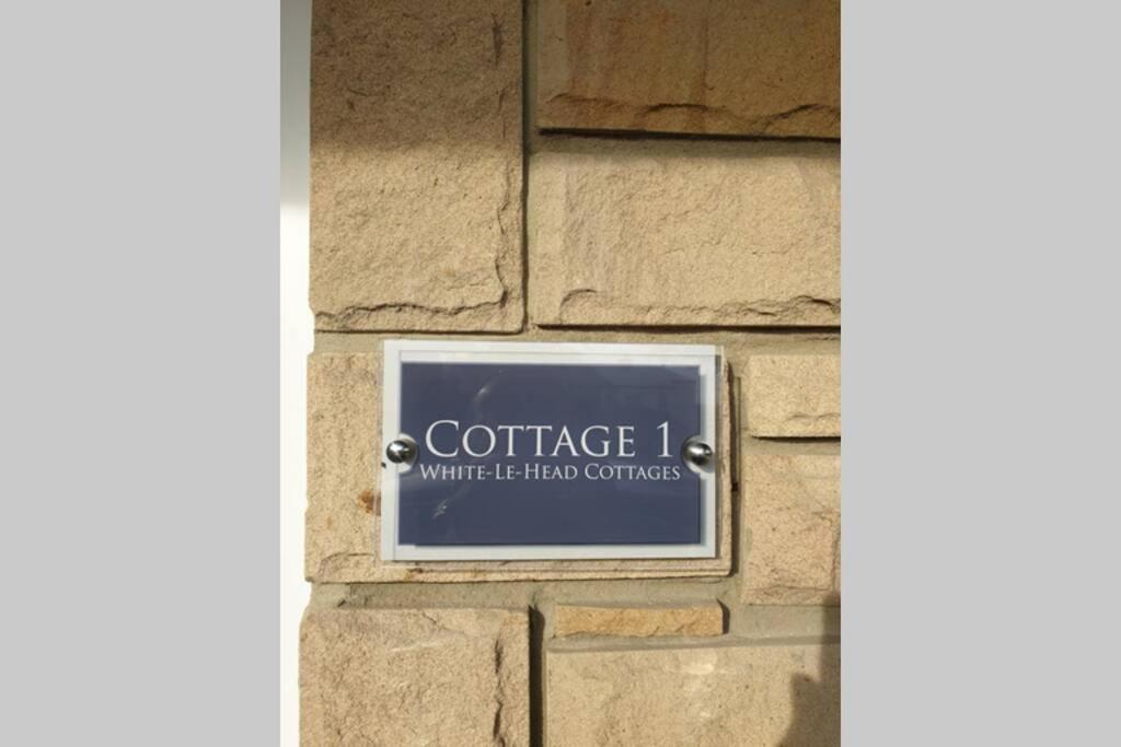 Luxury Five Star Cottage One Tantobie Kültér fotó